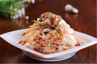 徐金良紅油涼皮:用產(chǎn)品和服務(wù)打動餐飲美食消費(fèi)者